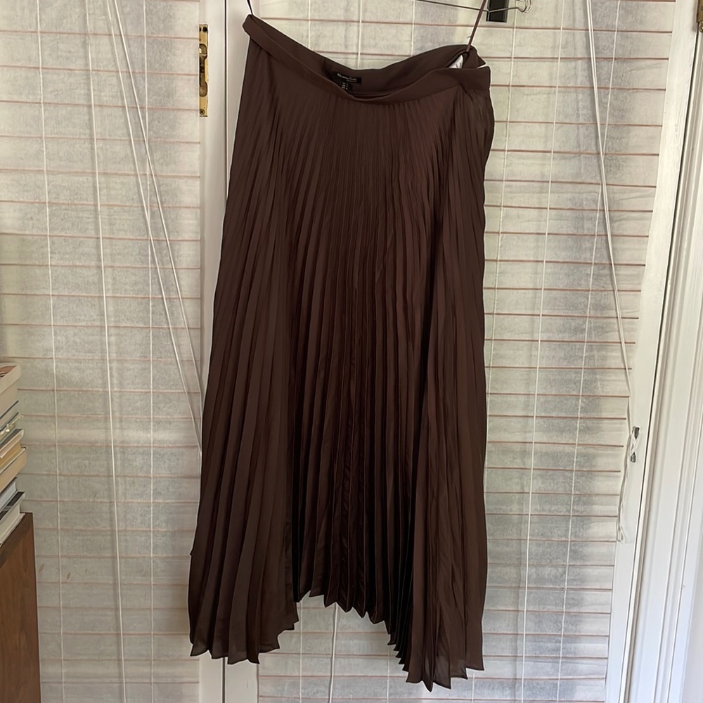 Brown asymmetrical hem midi skirt